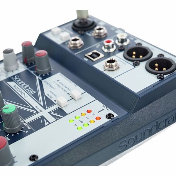 Bộ trôn tín hiệu âm thanh Soundcraft Notepad-5