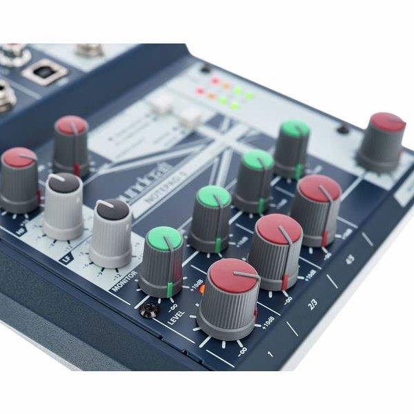 Bộ trôn tín hiệu âm thanh Soundcraft Notepad-5